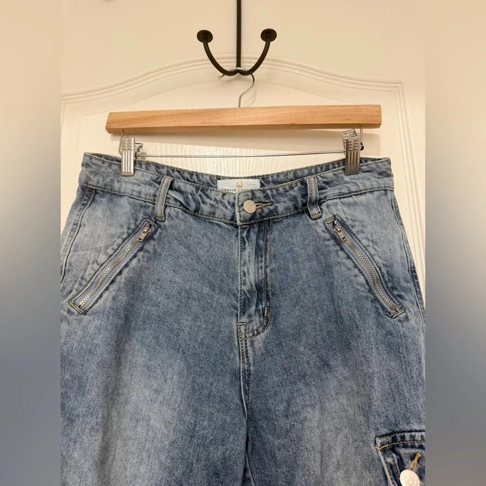 Y2K Austin Landing Cargo Denim Capri Pants Wide Leg Pocket Jeans 7/28